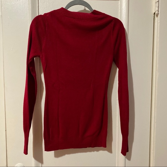 ❌SOLD❌Express V-neck Deep Red Sweater Size S - Picture 4 of 4